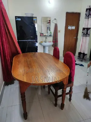 ডাইনিং টেবিল এবং ৪ চেয়ার