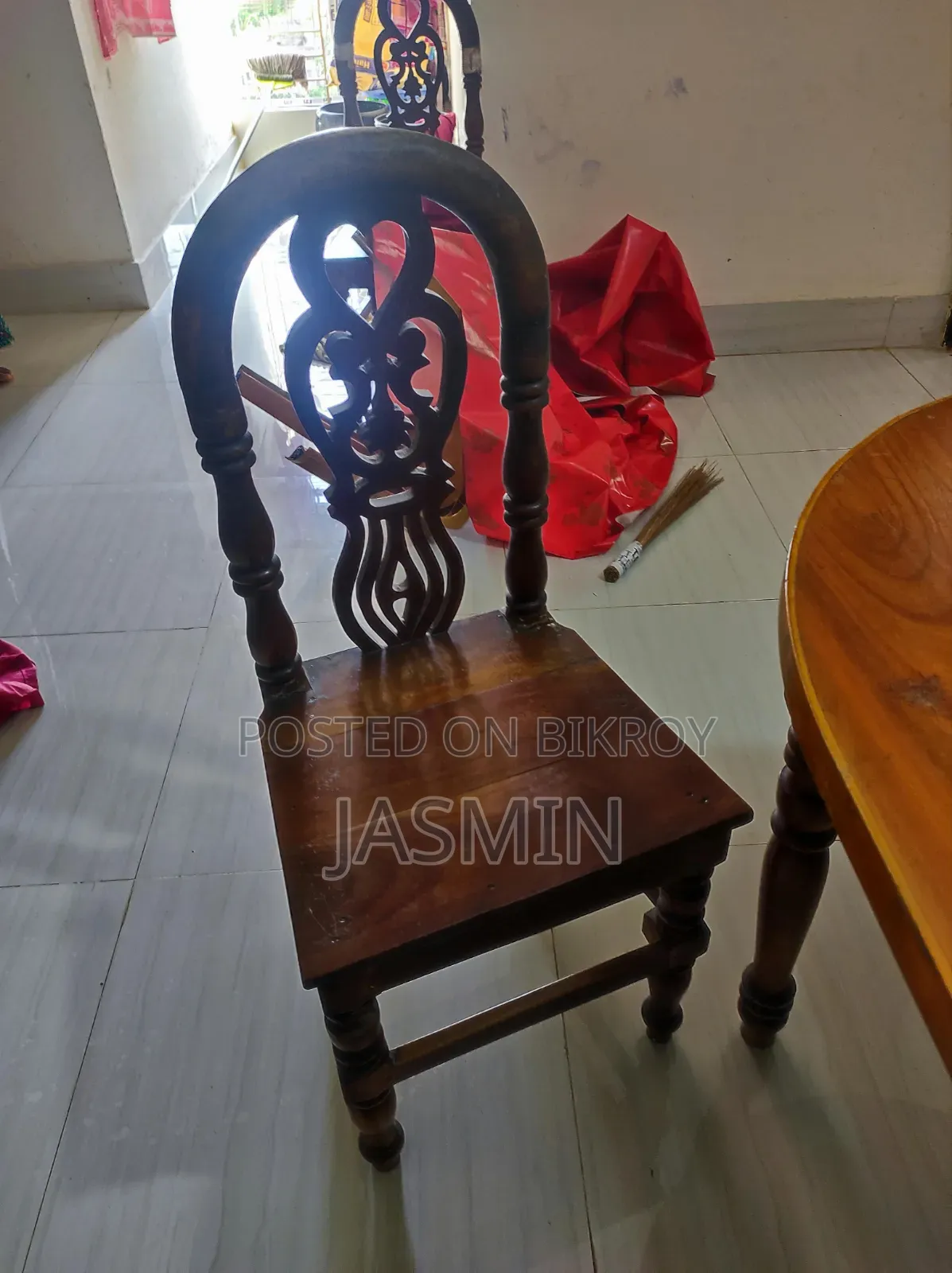 ডাইনিং টেবিল এবং ৪ চেয়ার