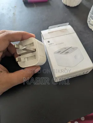 অ্যাপল আইফোন ২০ডব্লিউ ৩ পিন চার্জার