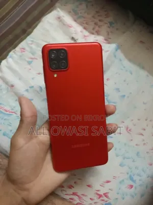 স্যামসাং গ্যালাক্সি এ১২ (ভারত) ৬৪ জিবি লাল