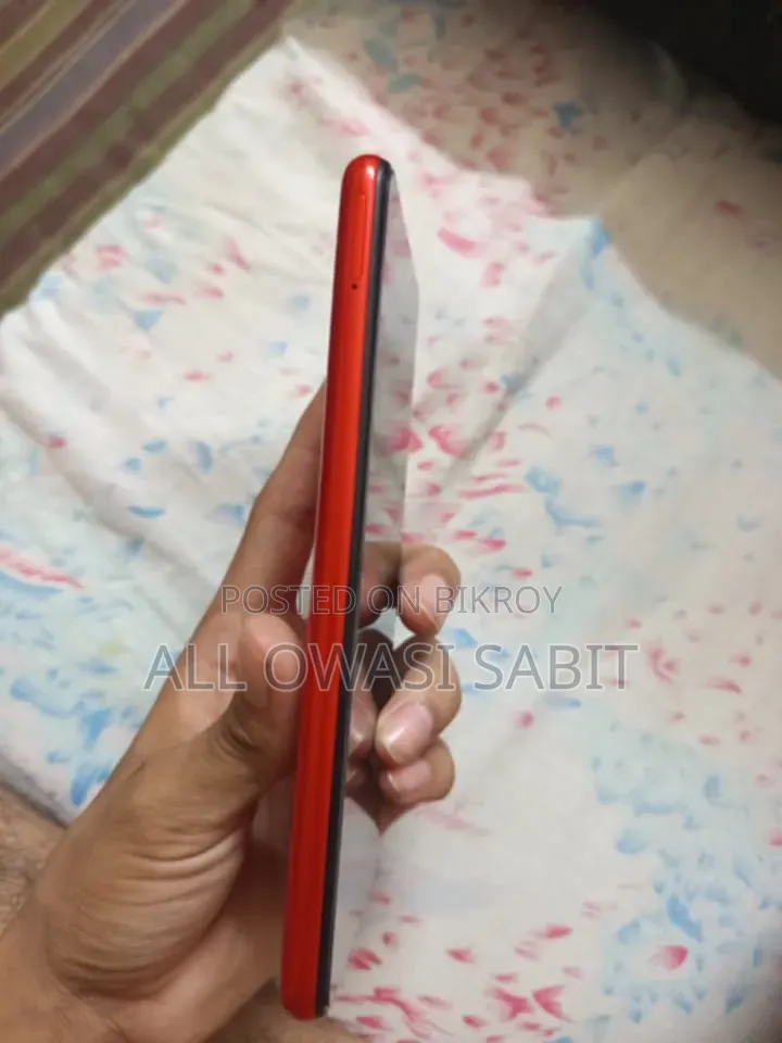 স্যামসাং গ্যালাক্সি এ১২ (ভারত) ৬৪ জিবি লাল