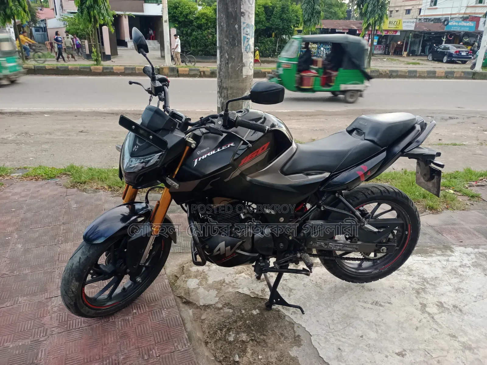 হিরো থ্রিলার ১৬০আর ২০২৪ ব্ল্যাক