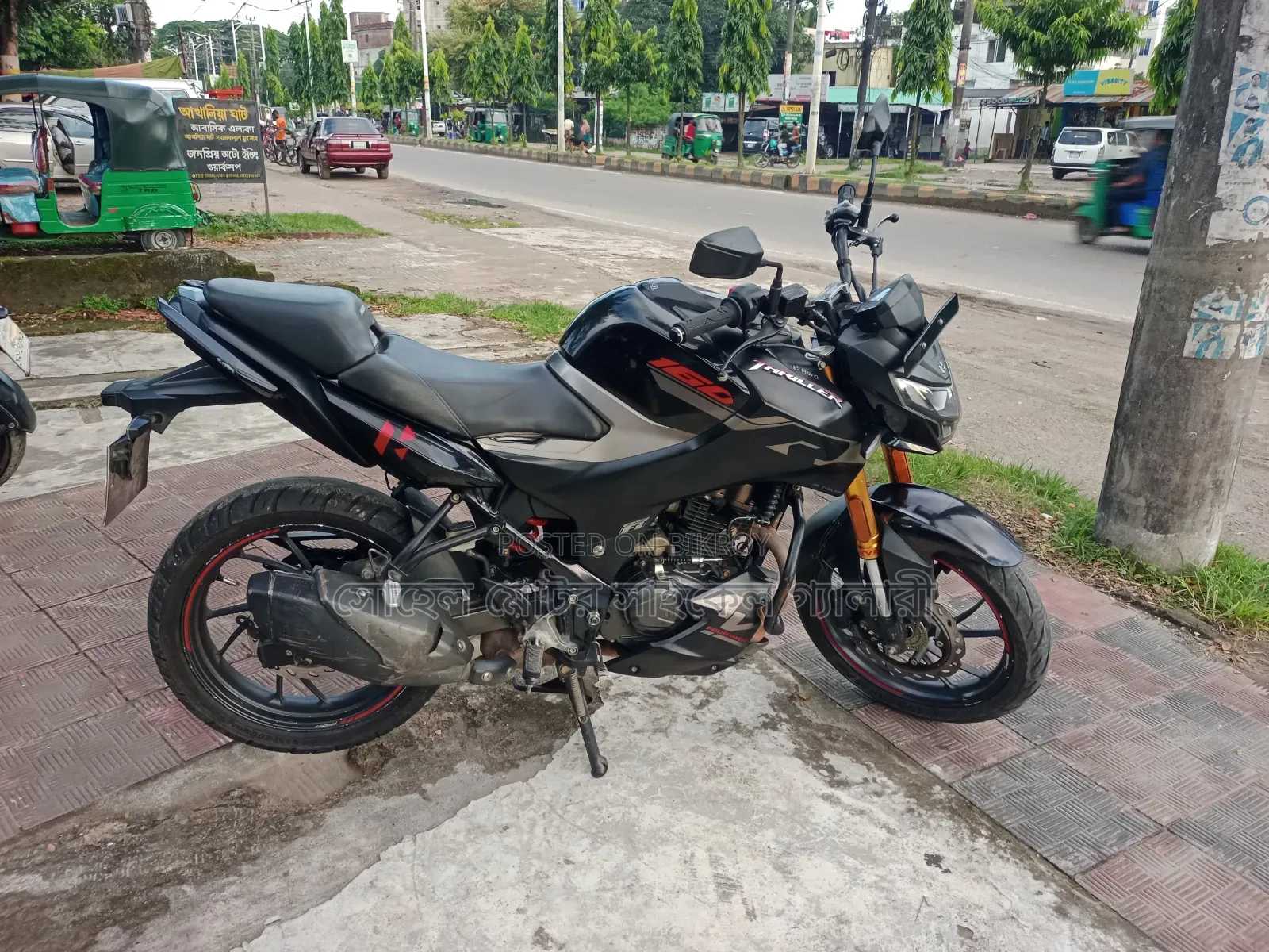 হিরো থ্রিলার ১৬০আর ২০২৪ ব্ল্যাক