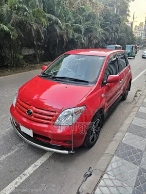 টয়োটা আইএসটি ২০০৬ রেড
