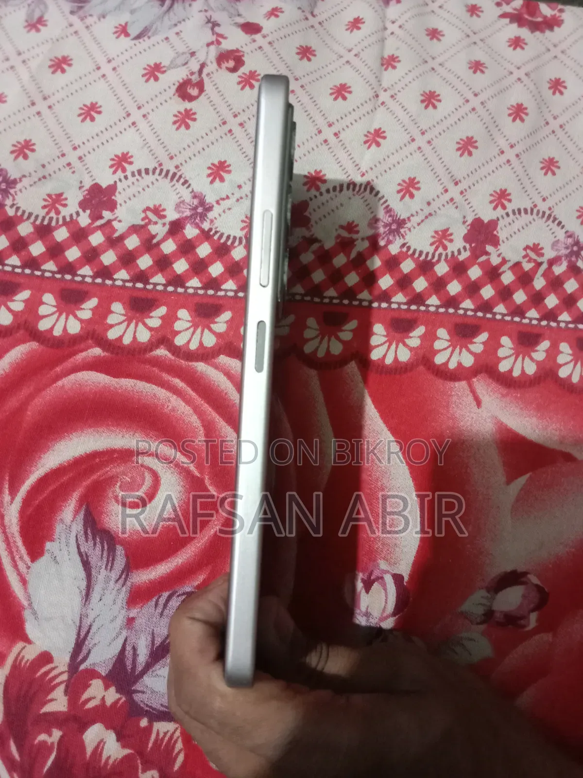 Itel City 100 128 GB Rose Gold