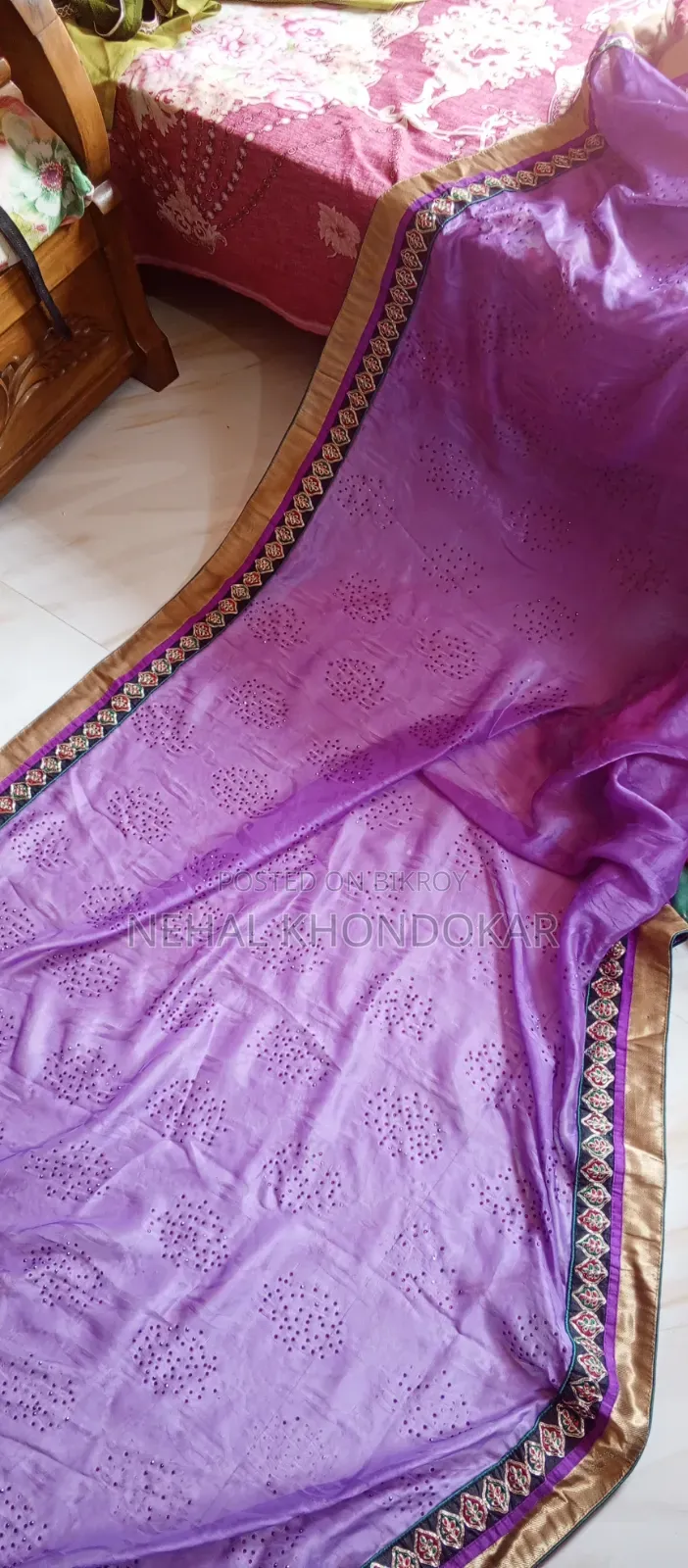 মেয়েদের শাড়ি