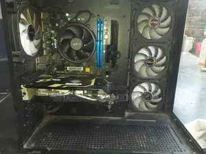 Desktop Computer 32GB AMD Ryzen 5 SSD 256GB