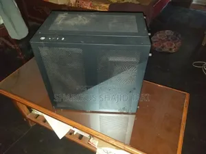 Desktop Computer 32GB AMD Ryzen 5 SSD 256GB