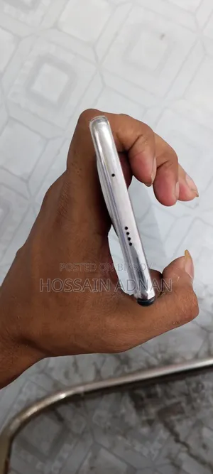টেকনো স্পার্ক ২০ প্রো প্লাস ২৫৬ জিবি সিলভার