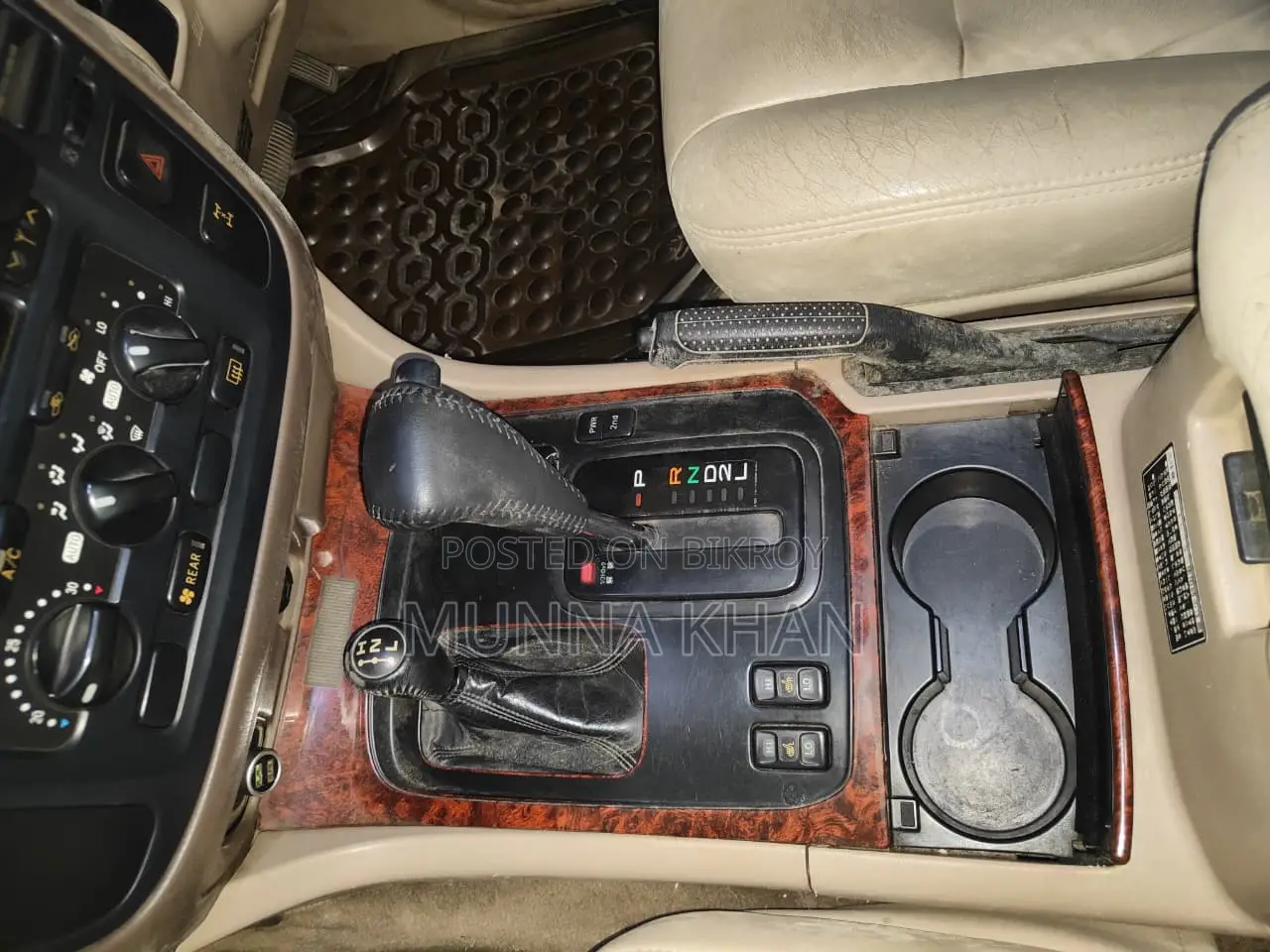 Lexus LX 470 All-Wheel Drive 1998 Pearl