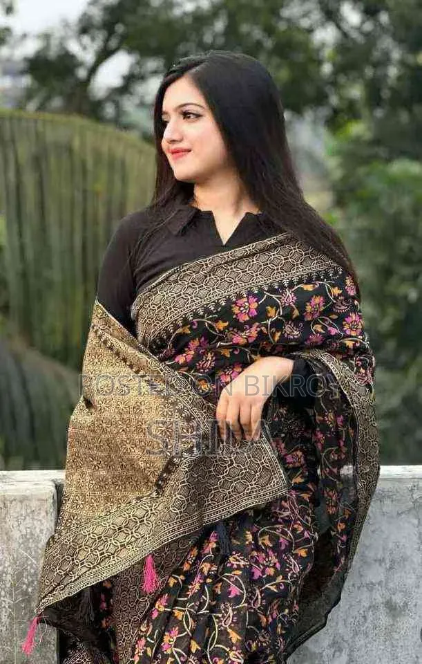 হাফ সিল্ক শাড়ি