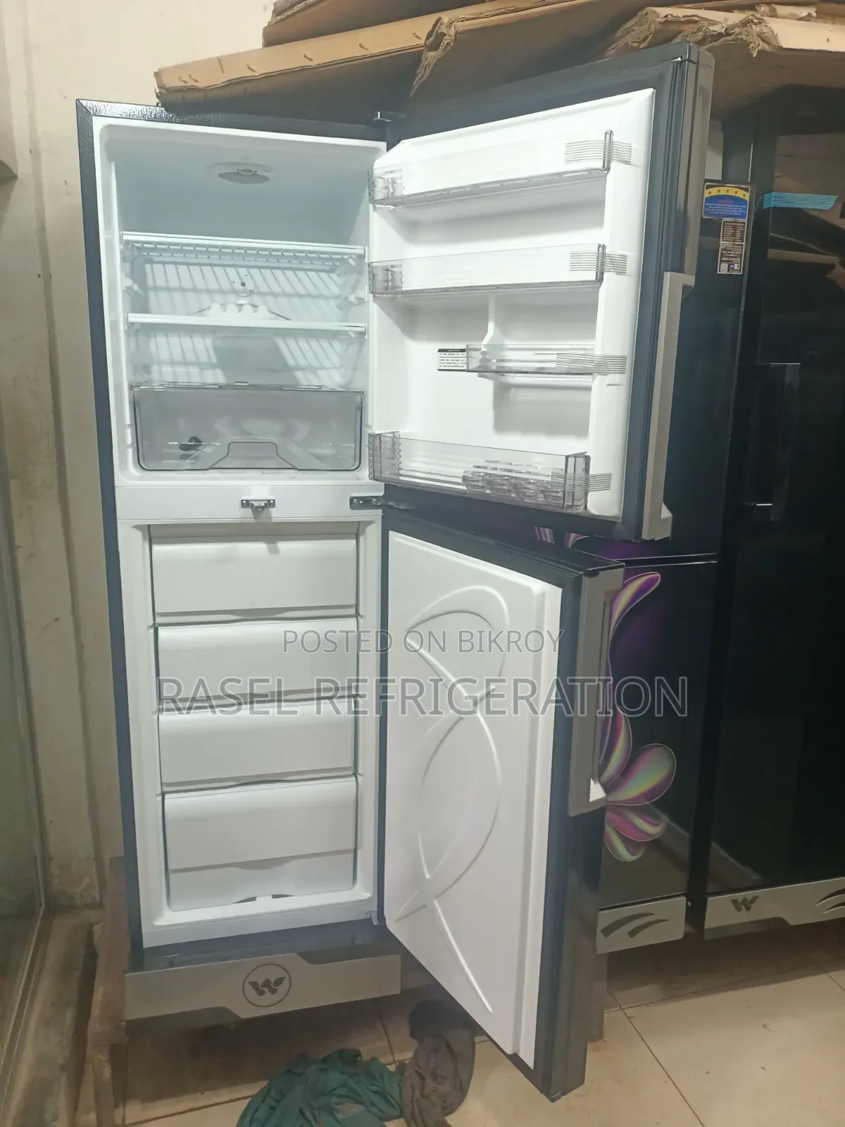 33% ছাড়ে WFB-2b6-GDSH মডেল এর 252 লিটার ওয়ালটোন ফিরিজ।