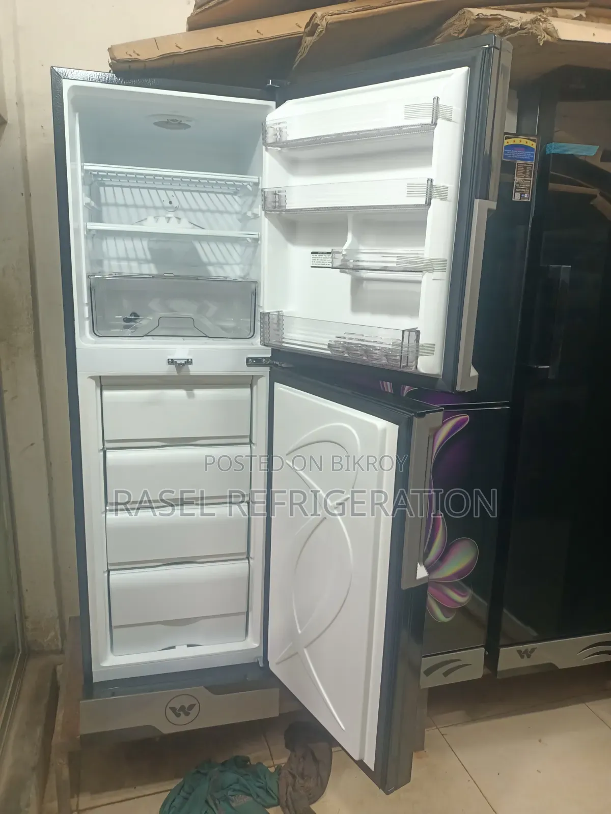 33% ছাড়ে WFB-2b6-GDSH মডেল এর 252 লিটার ওয়ালটোন ফিরিজ।