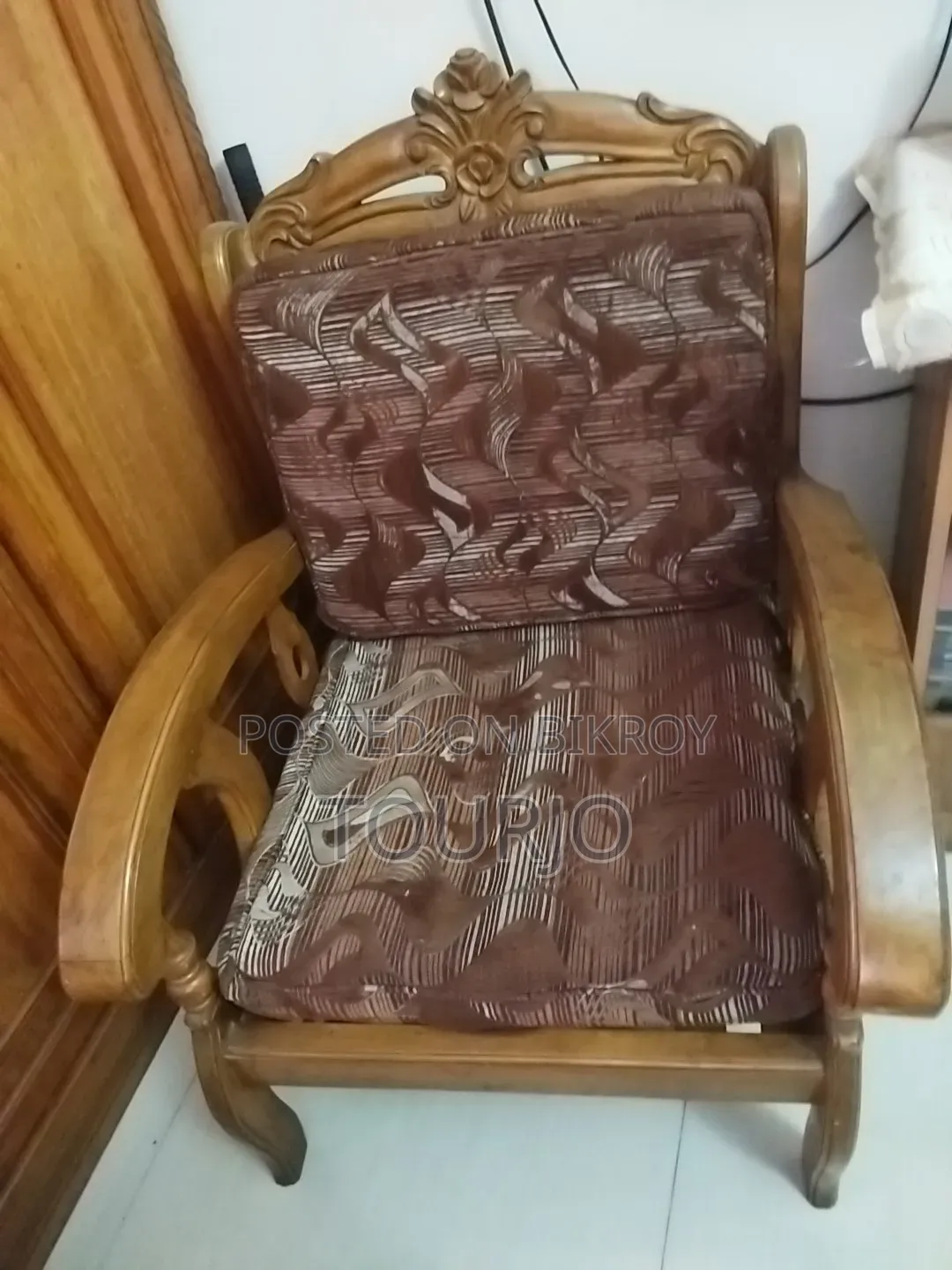 Single Sofa
