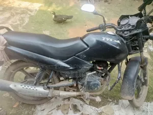 TVS Metro ২০১৬ কালো