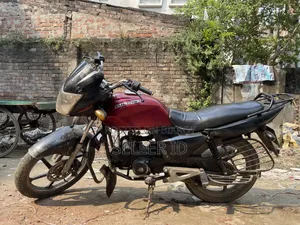 Runner Bullet 100 2012 Red