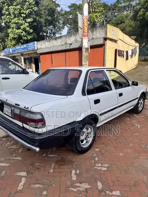 Toyota Corolla 1991 White