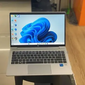 Laptop HP ProBook 440 G8 16GB Intel Core i5 SSD 512GB