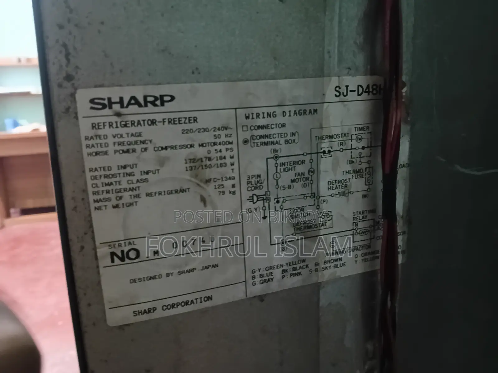 SHARP Refrigerator-Freezer SJ-D48H | In Good Condition |