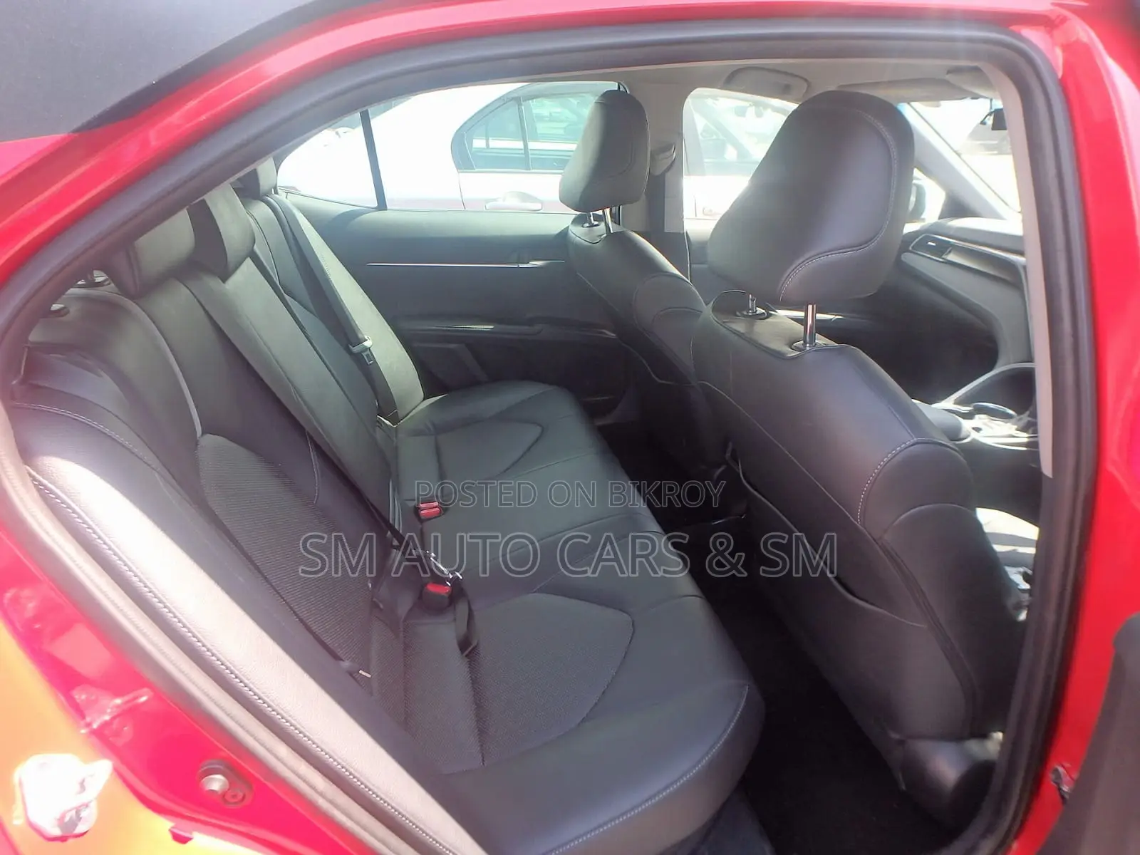Toyota Camry 2021 Red