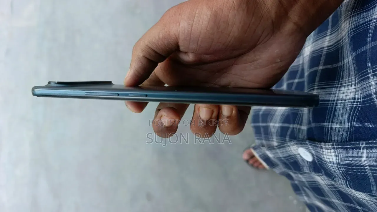 New Tecno Pova Slim 5G 256 GB Black