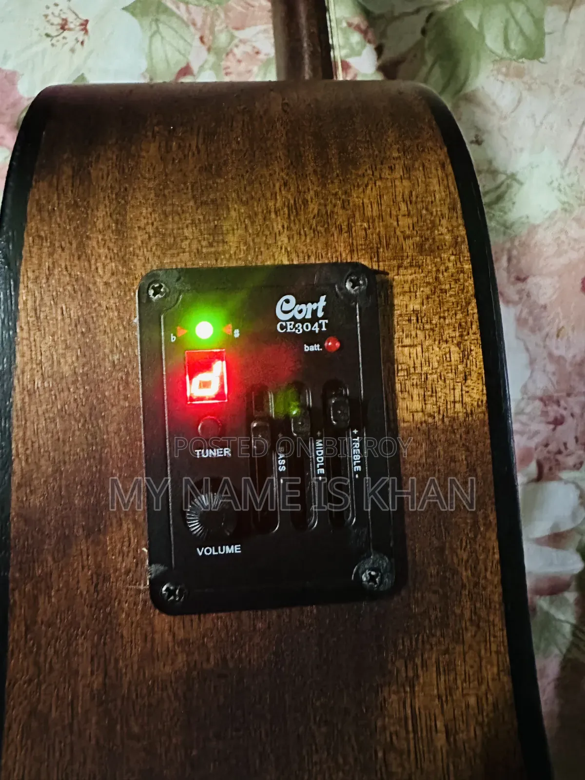Cort AD810E - Original Indonesian Guitar
