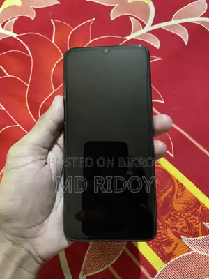 রিয়েলমি সি৩৩ ১২৮ জিবি ব্ল্যাক