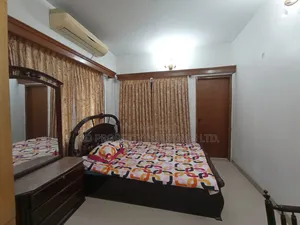 উত্তরায় ভাড়ার জন্য আসবাবপত্রসহ ৩টি শোবার ঘরের অ্যাপার্টমেন্ট