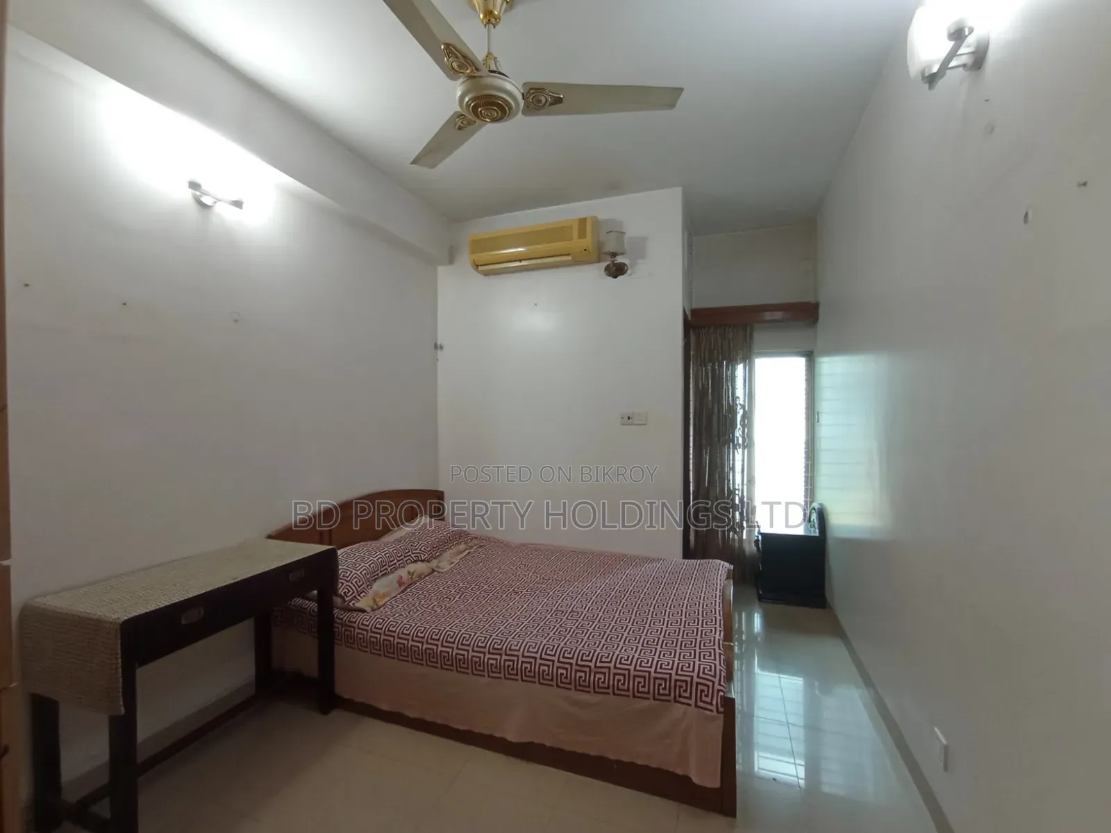 উত্তরায় ভাড়ার জন্য আসবাবপত্রসহ ৩টি শোবার ঘরের অ্যাপার্টমেন্ট