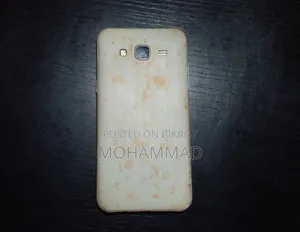 স্যামসাং গ্যালাক্সি জে৫ ৮ জিবি সাদা
