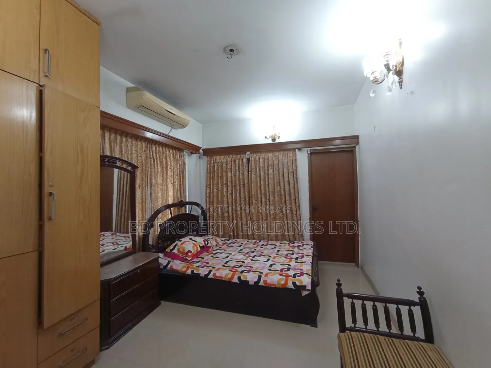 উত্তরায় ভাড়ার জন্য আসবাবপত্রসহ ৩টি শোবার ঘরের অ্যাপার্টমেন্ট