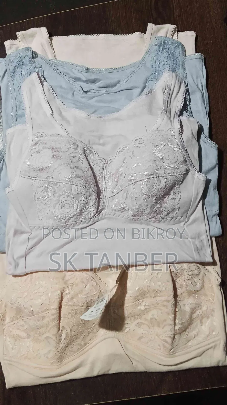 মেগি হাতা প্যাডিং ট্যাং-টপস