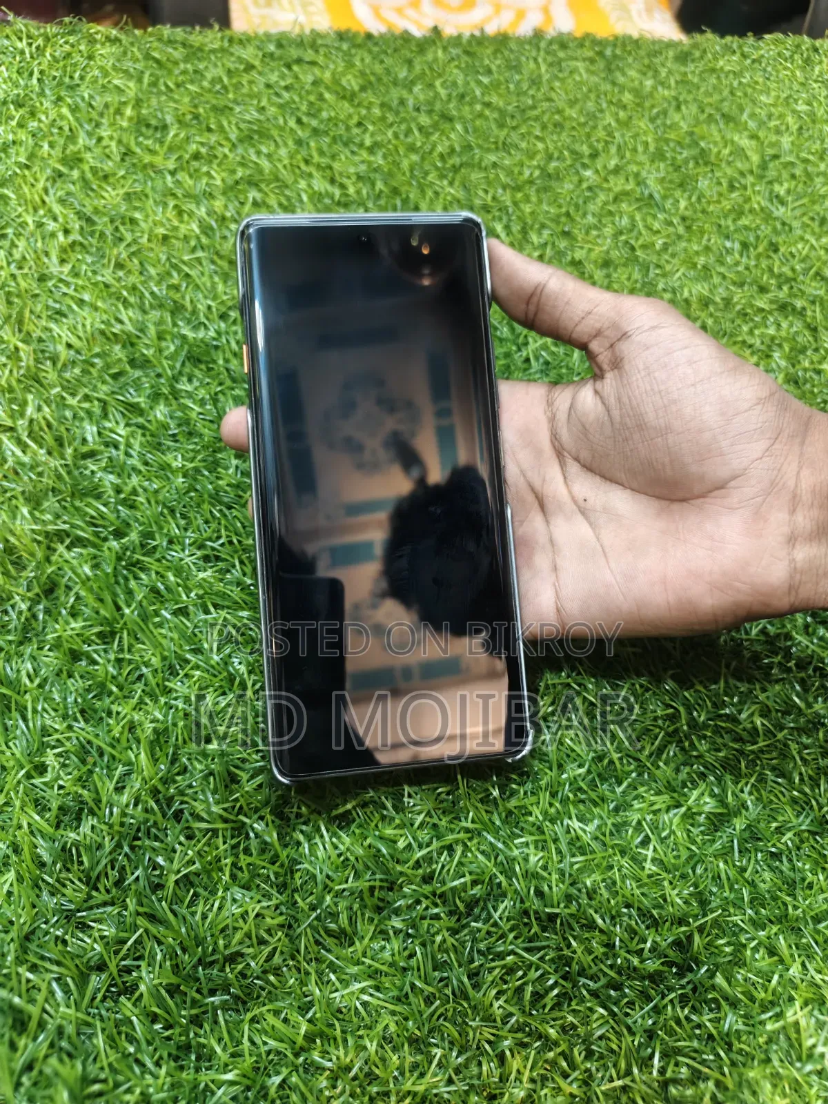টেকনো ক্যামন ৪০ প্রো ৪জি ২৫৬ জিবি ব্ল্যাক