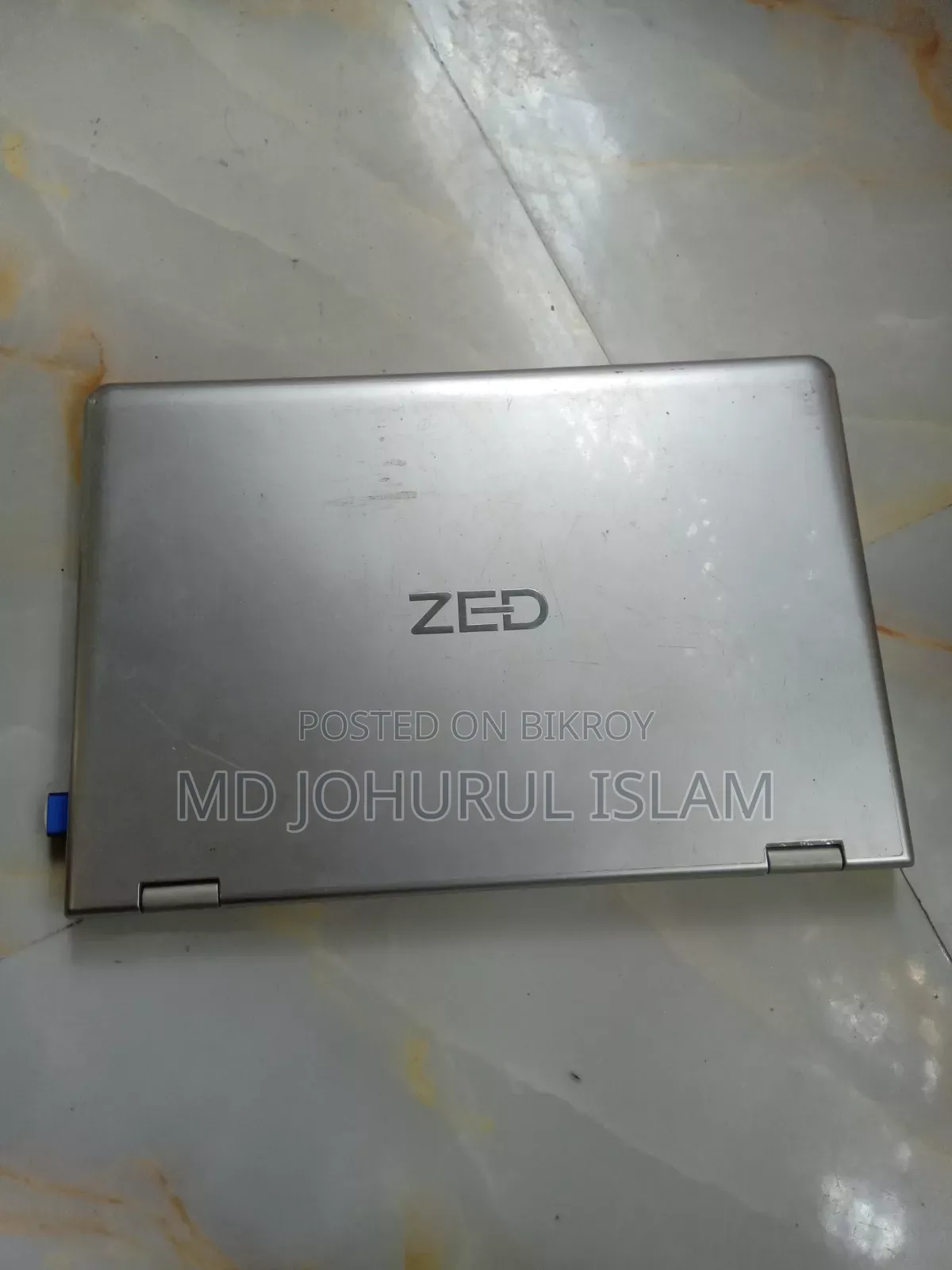 Laptop 2GB Intel Atom SSD 32GB
