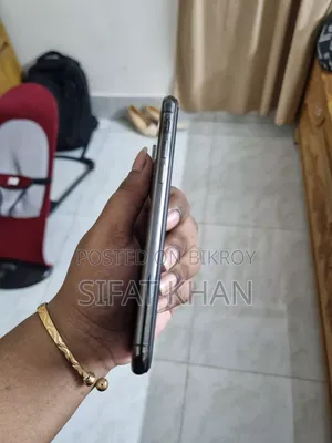 Apple iPhone X 64 GB Black