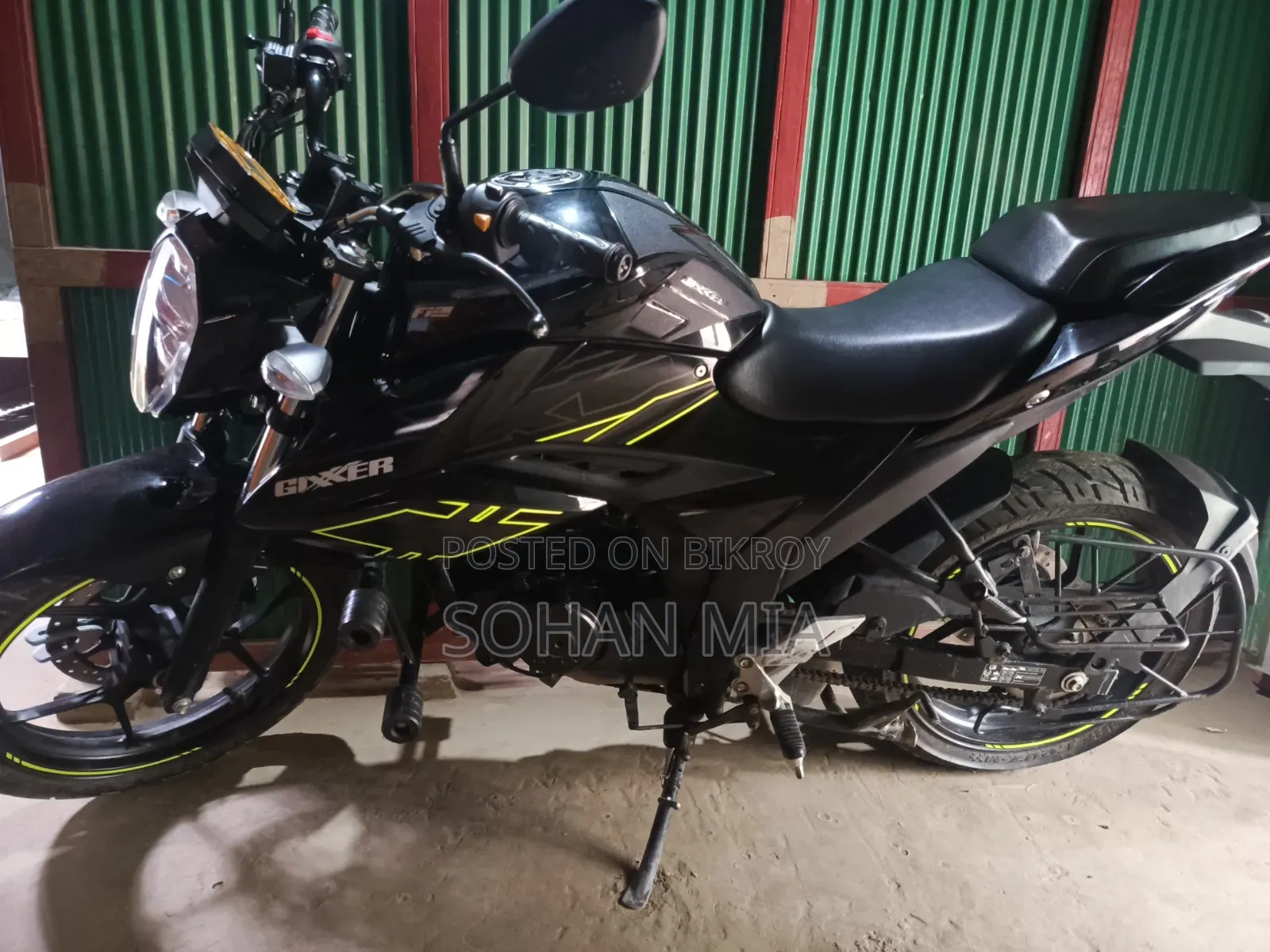 Suzuki Gixxer 2025 Black