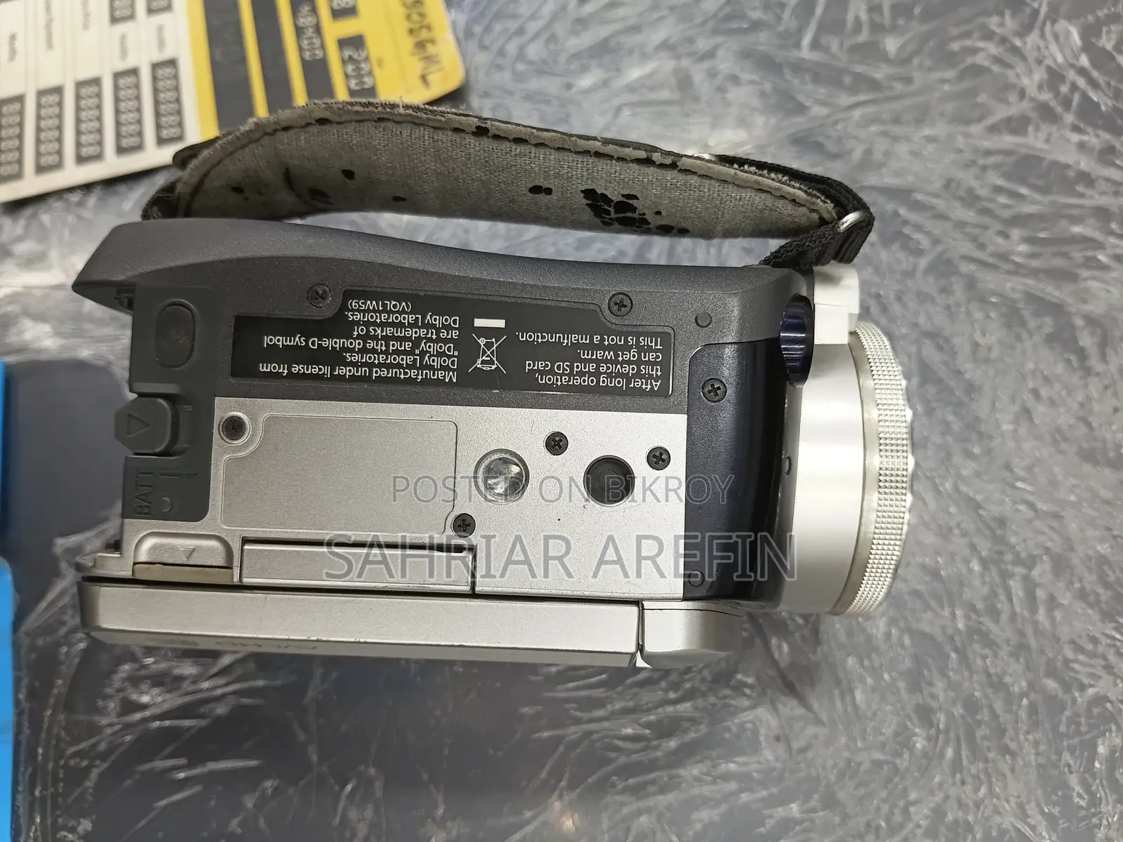 Panasonic HDC-SD20 Full HD Camcorder With Remote