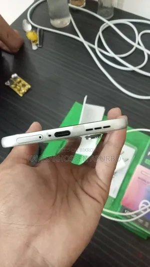 Infinix Hot 60 Pro+ 128 GB Silver