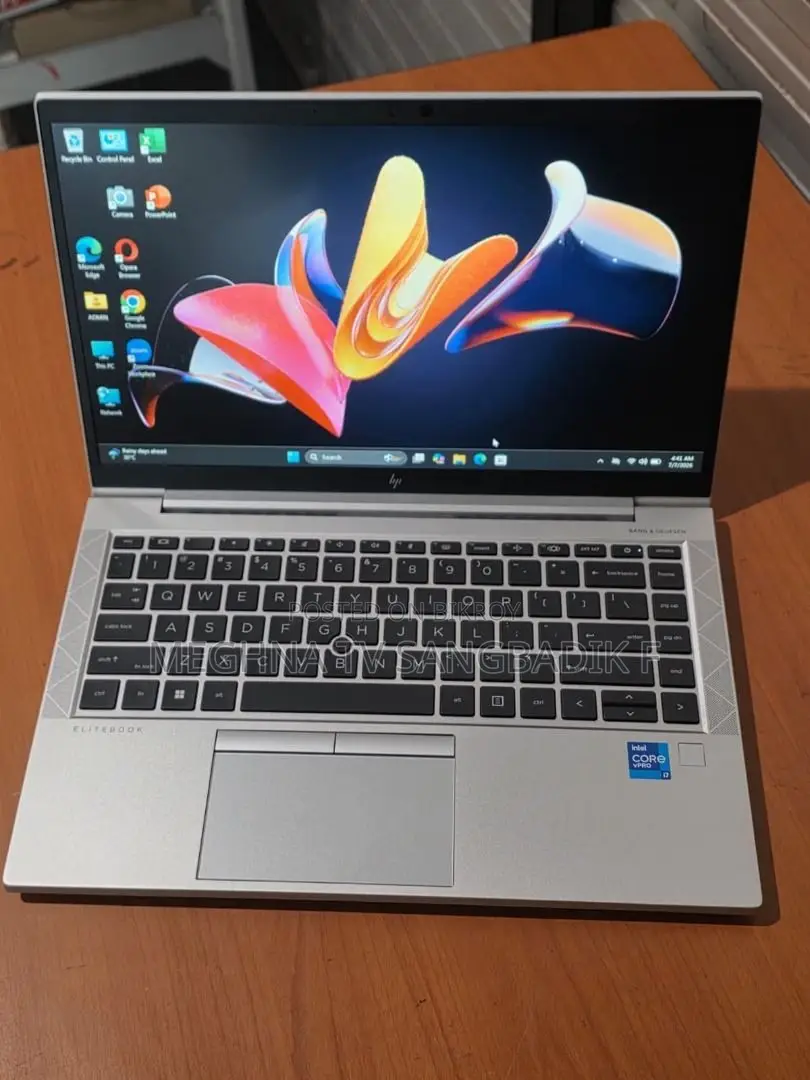 Laptop HP 3GB Intel SSD 256GB