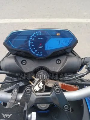 Bajaj Pulsar N250 2025 Blue
