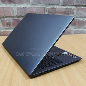 Laptop Lenovo 4GB Intel SSD 500GB