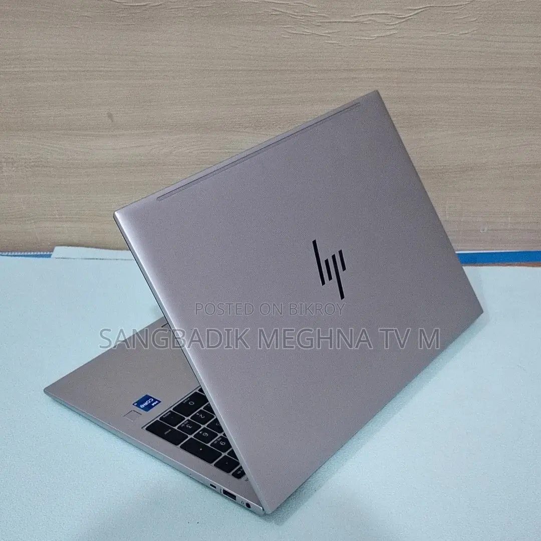 Laptop HP 4GB Intel SSD 500GB