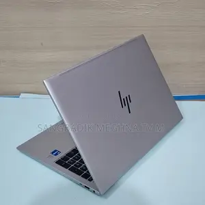 Laptop HP 4GB Intel SSD 500GB