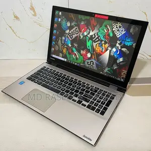 Toshiba Laptop 4GB Intel SSD 500GB