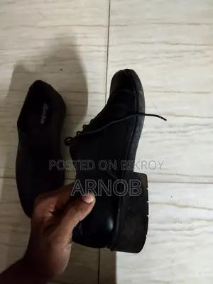 Bata Oxford-Style Shoes Size 7