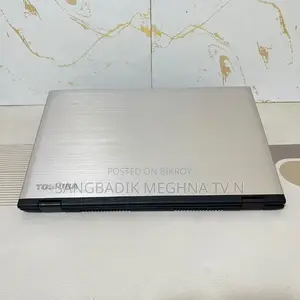 Toshiba Laptop 4GB Intel SSD 500GB
