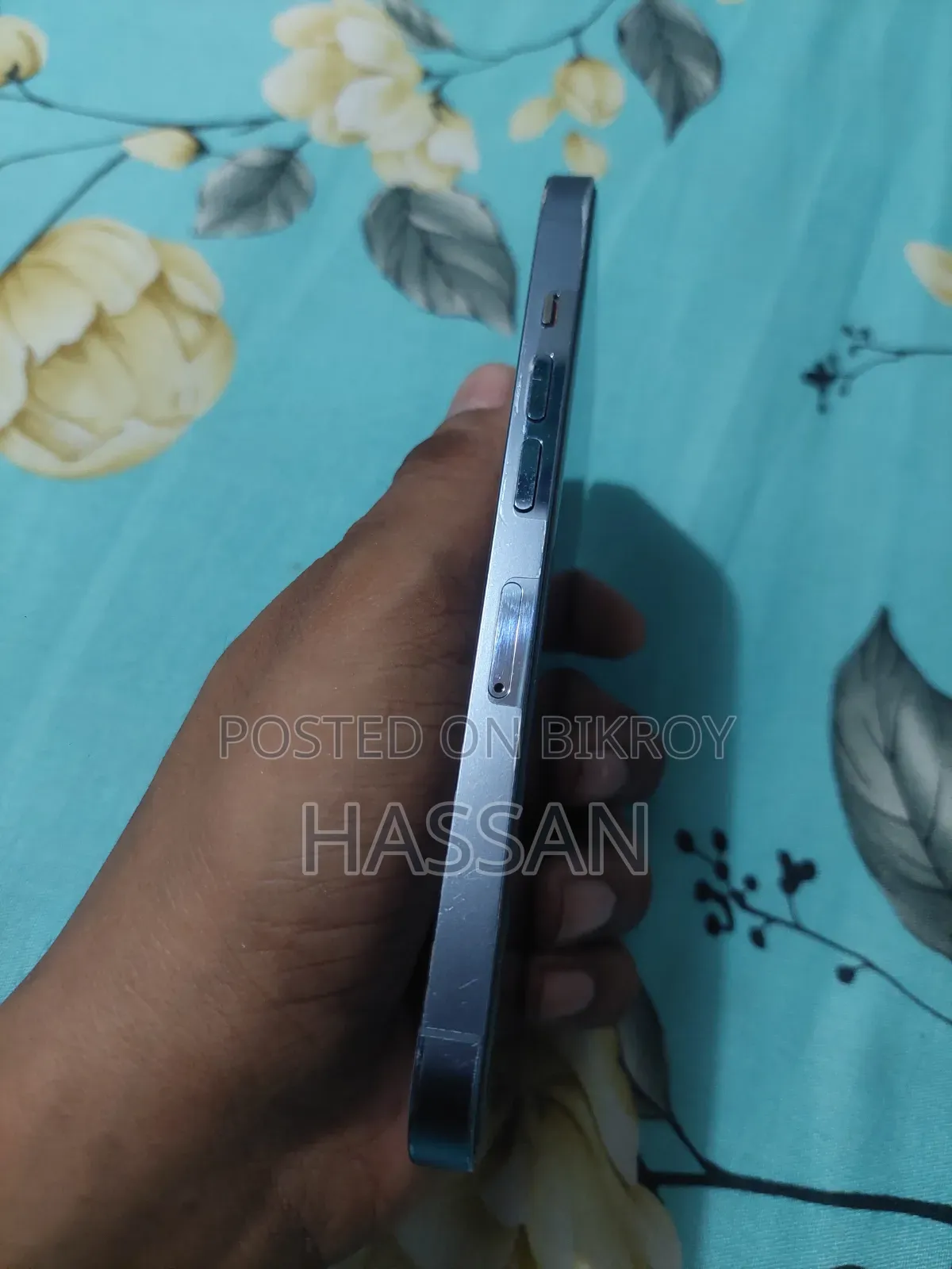 অ্যাপল আইফোন ১৩ প্রো ২৫৬ জিবি ব্লু