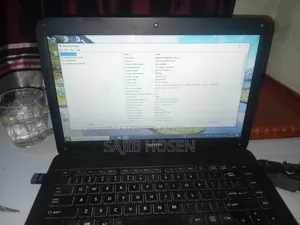 Laptop Toshiba Satellite C840 4GB Intel Core i3 HDD 500GB