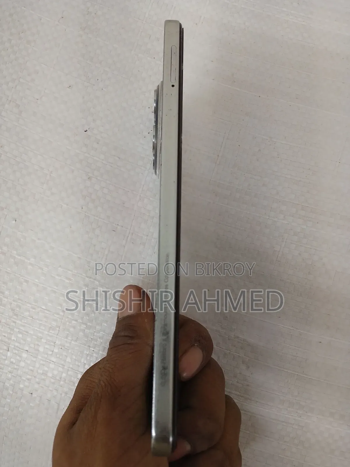 টেকনো স্পার্ক ৩০ প্রো ১২৮ জিবি