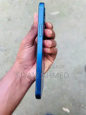 Apple iPhone 12 64 GB Blue